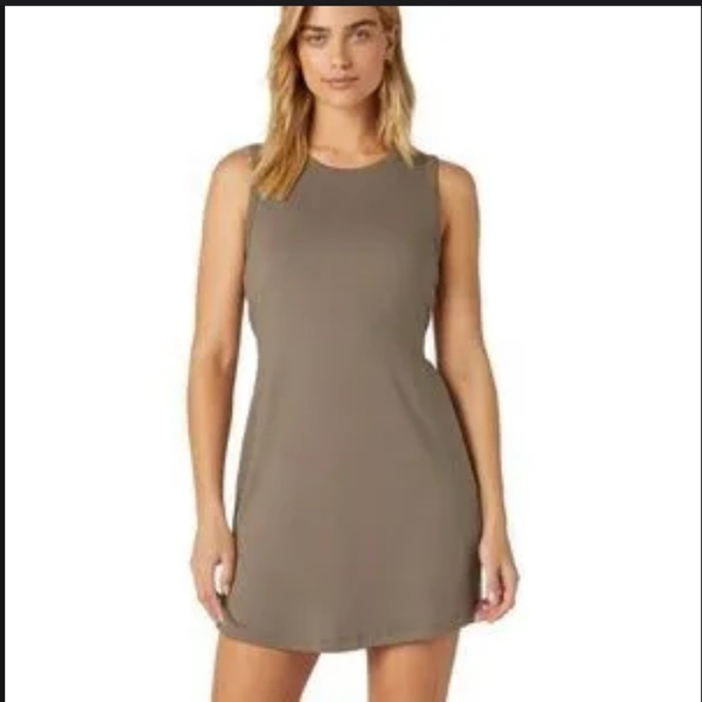 Beyond Yoga Out of town tan lounge dress